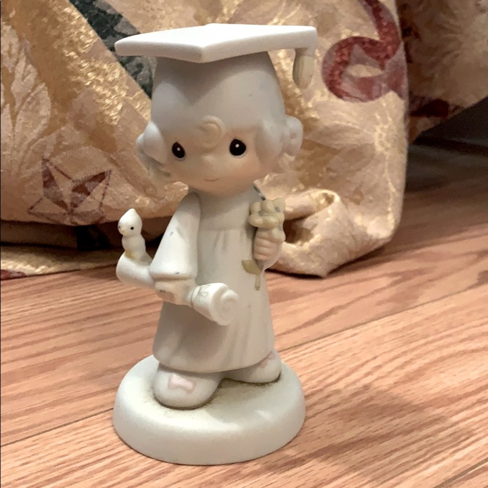 “the Lord Bless you and keep you” figurine.